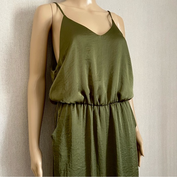 XHILARATION Green Silk Romper - Picture 3 of 11